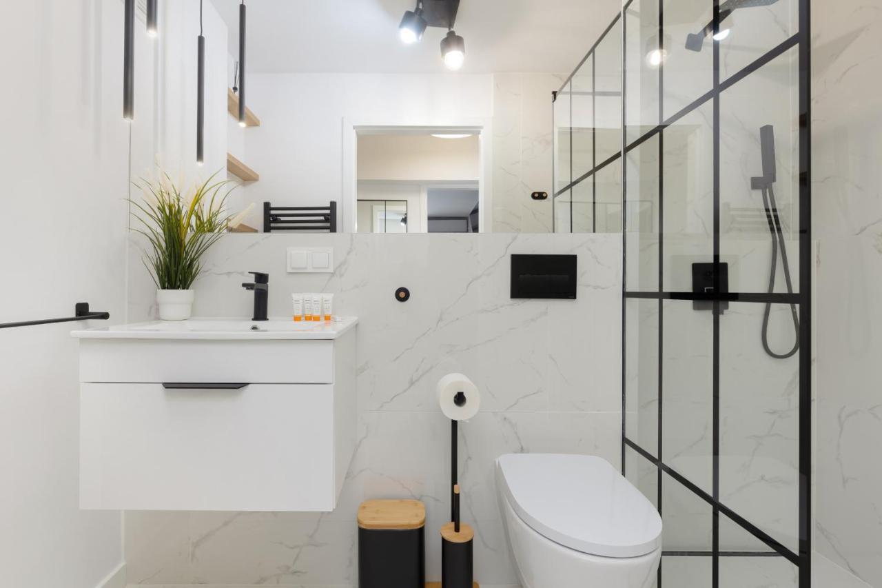 Stylish Apartment Heart Of Warsaw By Noclegi Renters Exterior foto